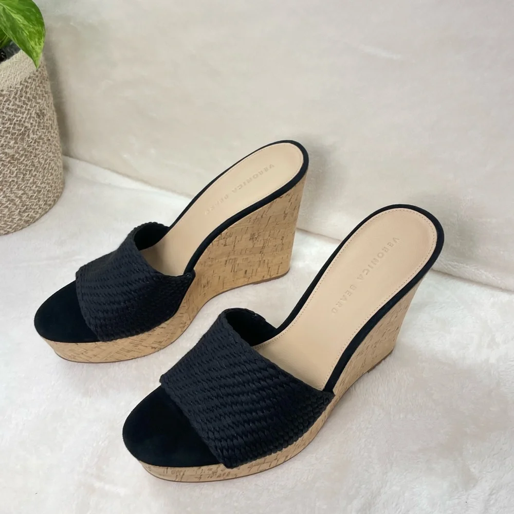 Veronica Beard NWOB Dali Raffia Wedge Sandals‎ Black 10.5 G 718